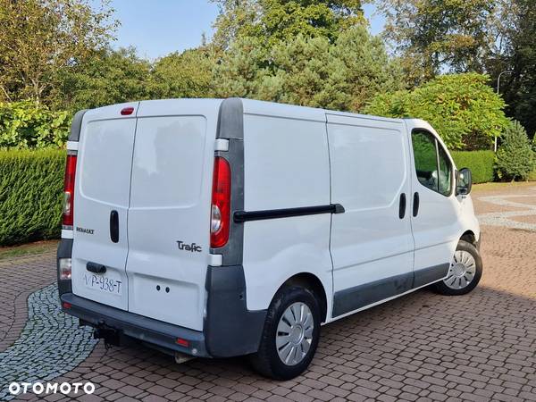 Renault Trafic - 13