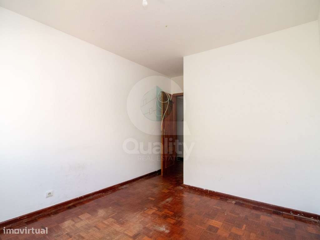 Excelente Apartamento T2 na Cidade Sol-18