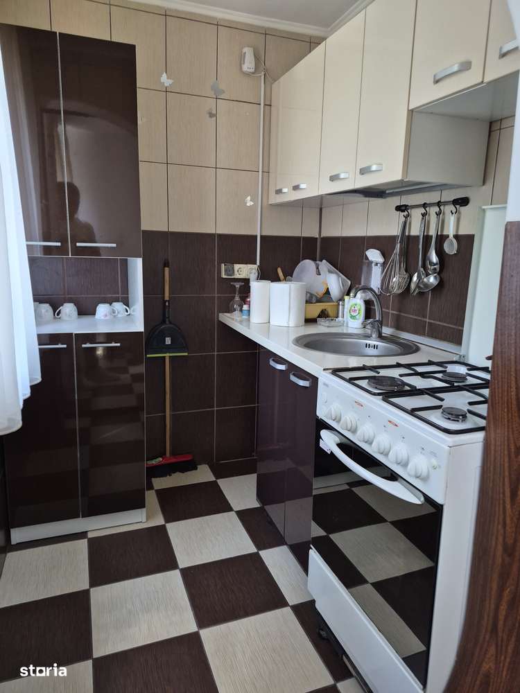 2 camere Trivale etaj 1/4 plata cash-1