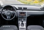 Volkswagen Passat 2.0 TDI Comfortline DSG - 14