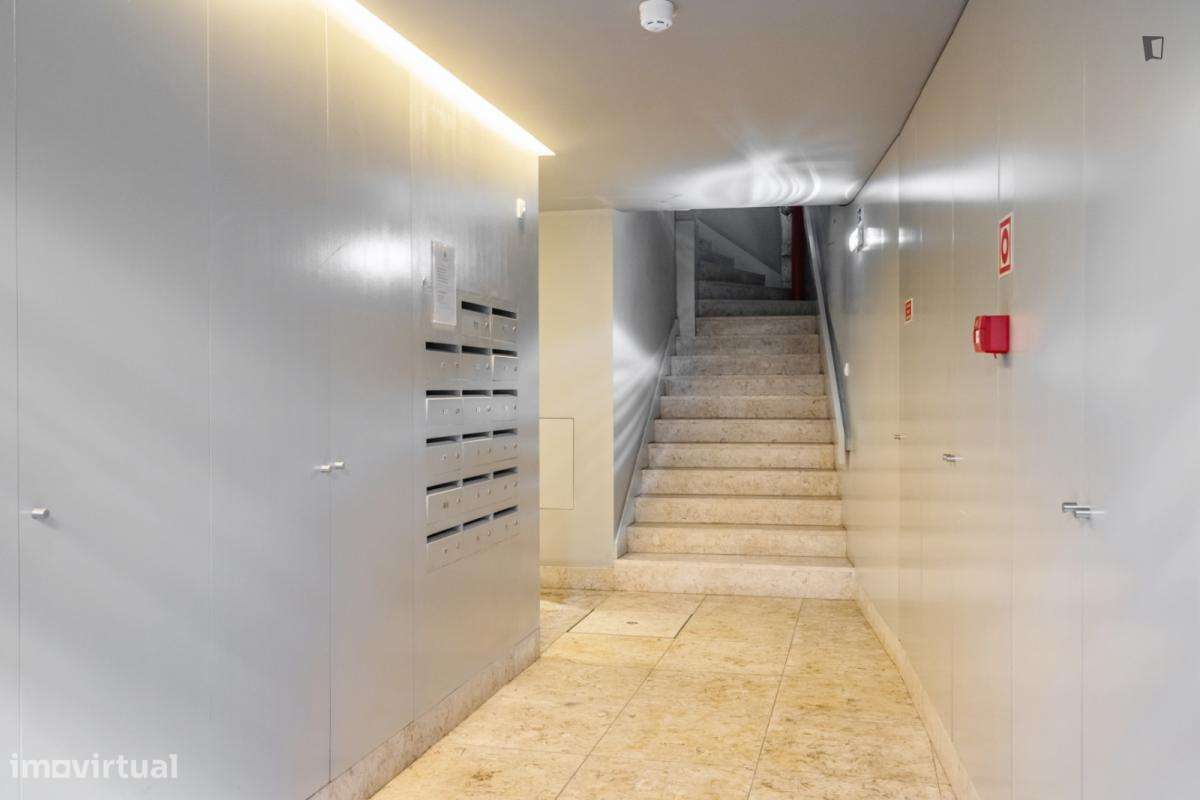 Apartamento com 2 quartos - localizado em Bairro Alto Lisbon - Grande imagem: 5/6