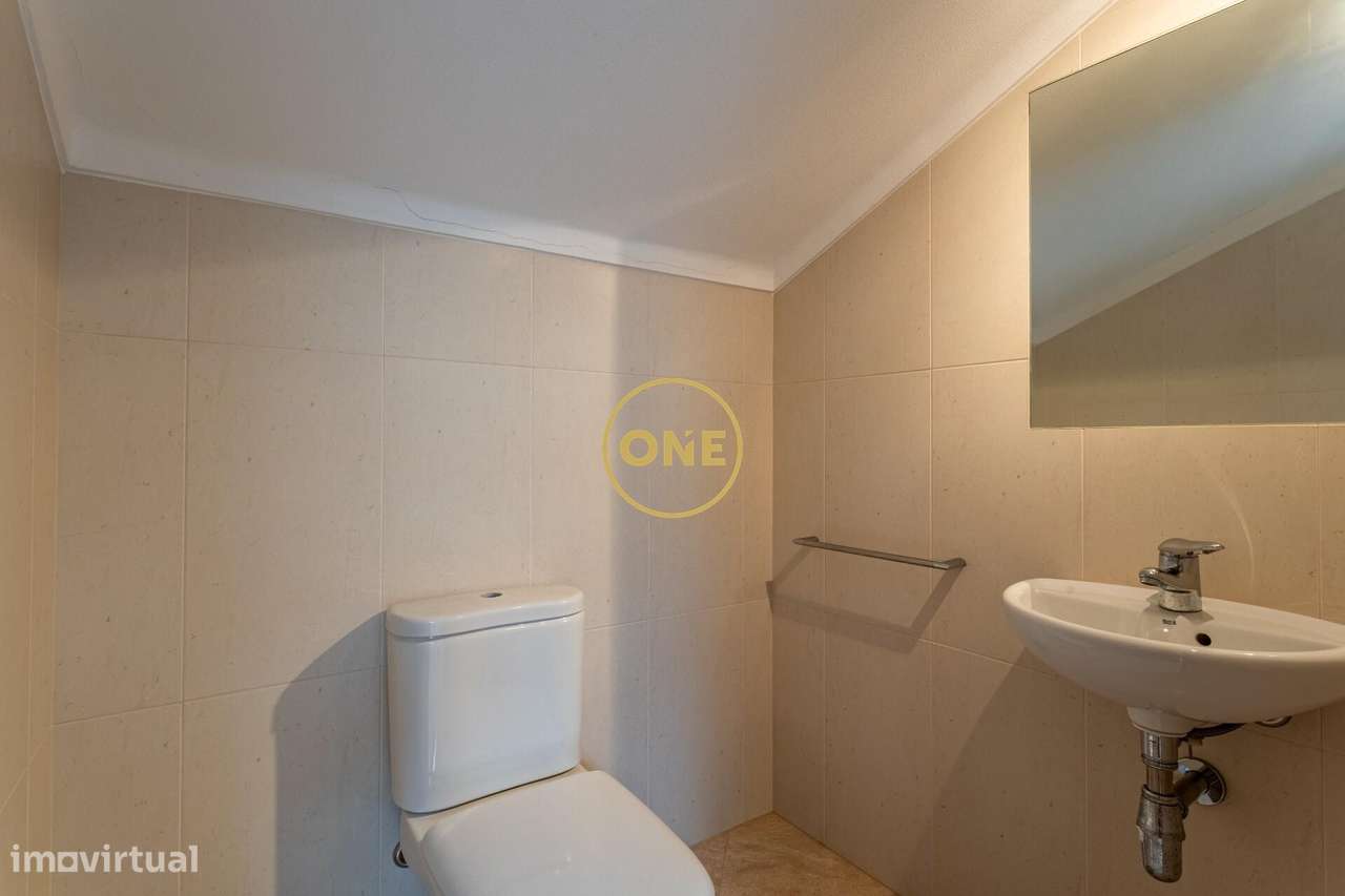 Propriedade Exclusiva em Sesimbra com 7.500m2 | Moradia de 529m2, Priv-38