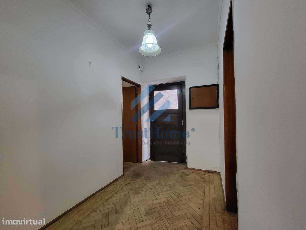 V2 estimada na Agualva a 5 minutos da estação de comboios.-11