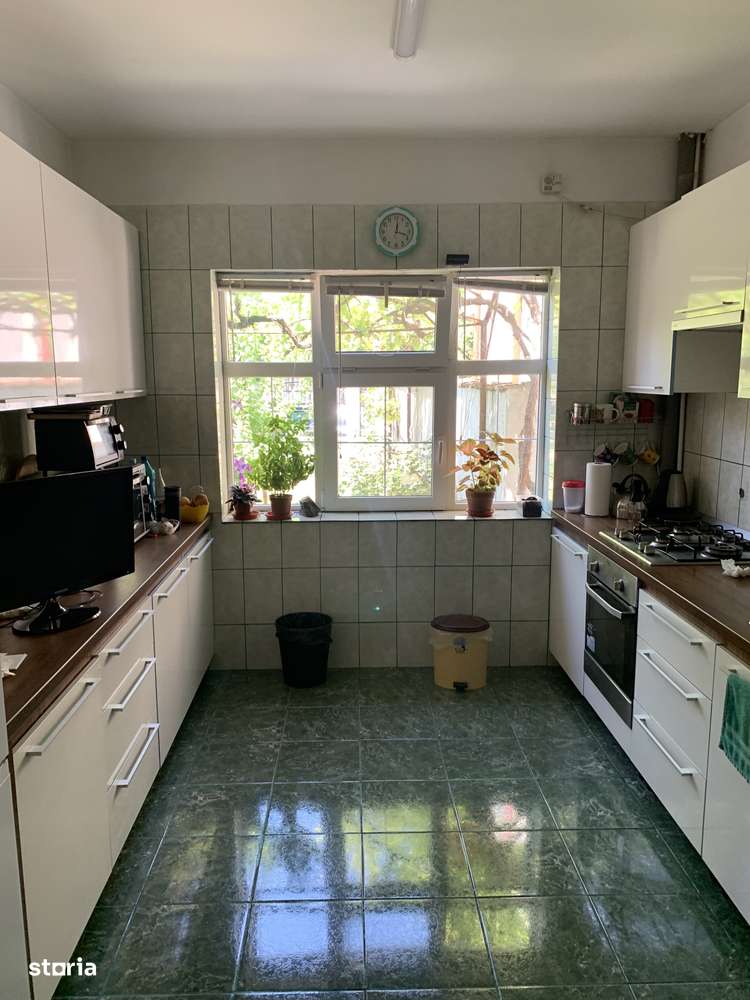 km.4/5-Casa Sp+P+M-teren 684 mp d-21m preț 285.000 euro-2