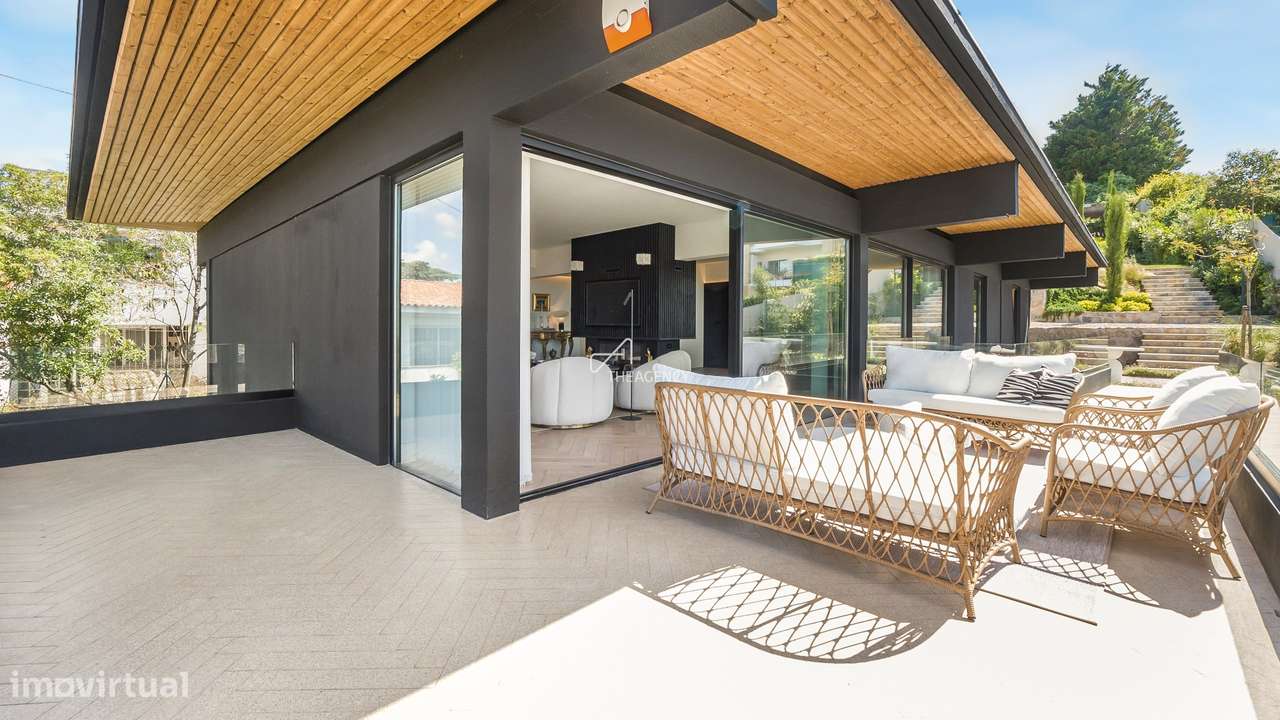 Elegante Moradia Contemporânea com Vista Mar e Jardim em Cascais - Grande imagem: 4/41