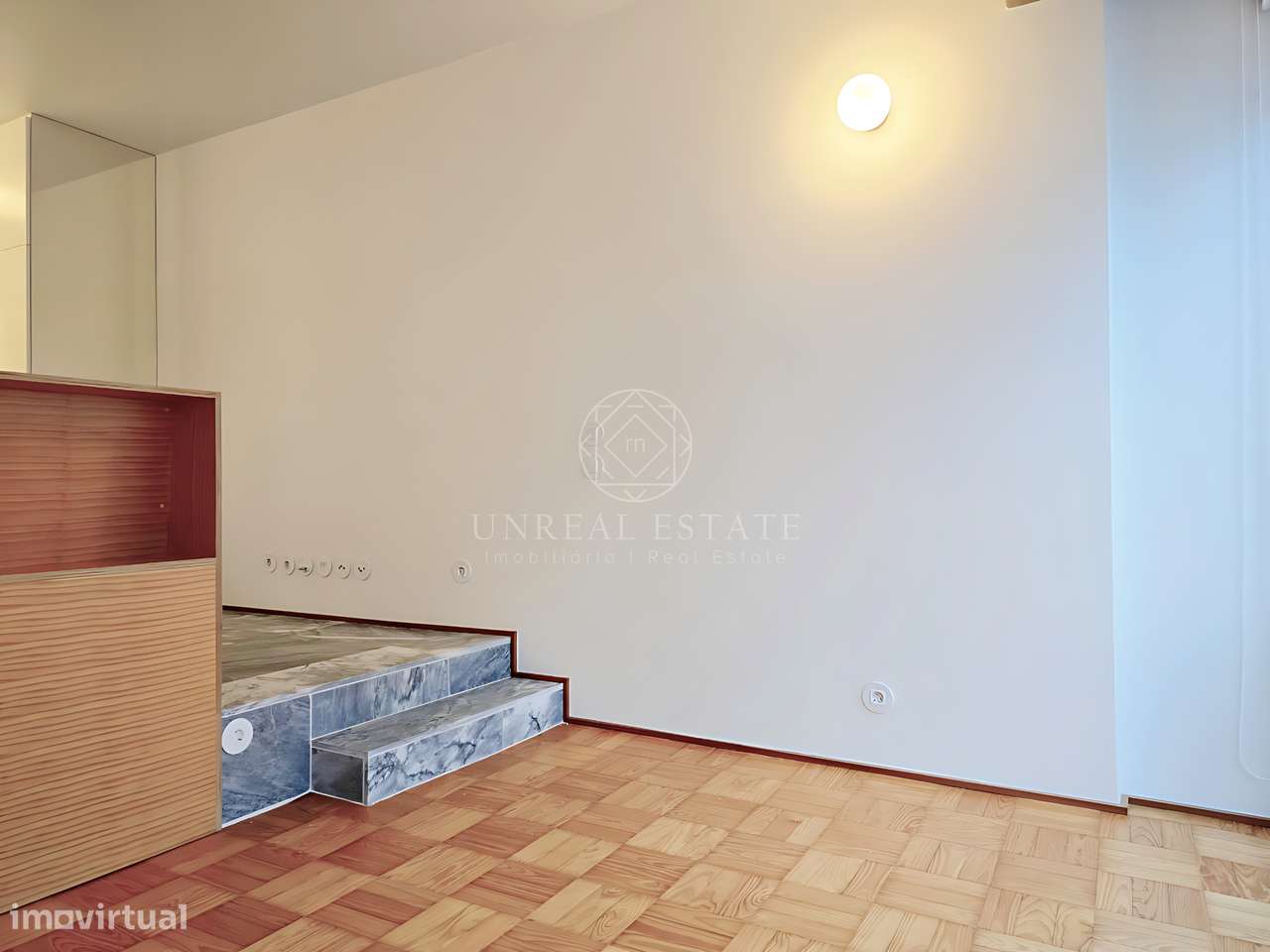 Apartamento T0 , novo, inserido em um edifício totalmente remodelado n-52