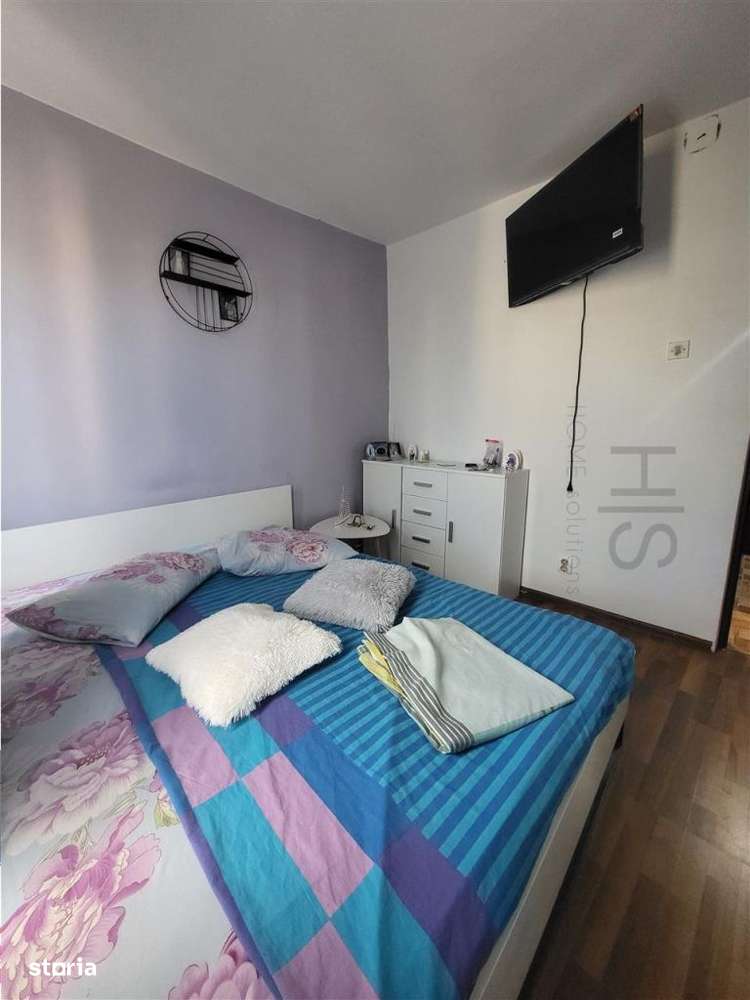 Apartament 2 Camere, Decomandat, etaj 3 din 4, Sud-5