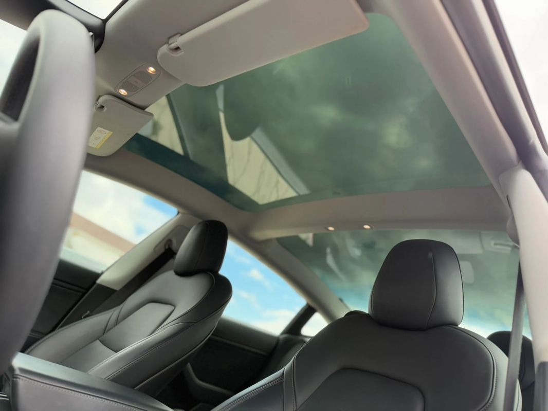 Tesla Model 3 AWD Long Range - 8