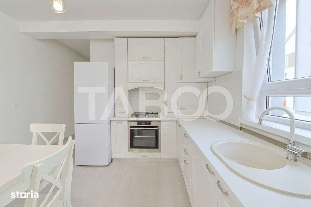 Apartament de vanzare 3 camere 2 bai gradina 74mp si parcare Selimbar - Imagine principală: 5/16