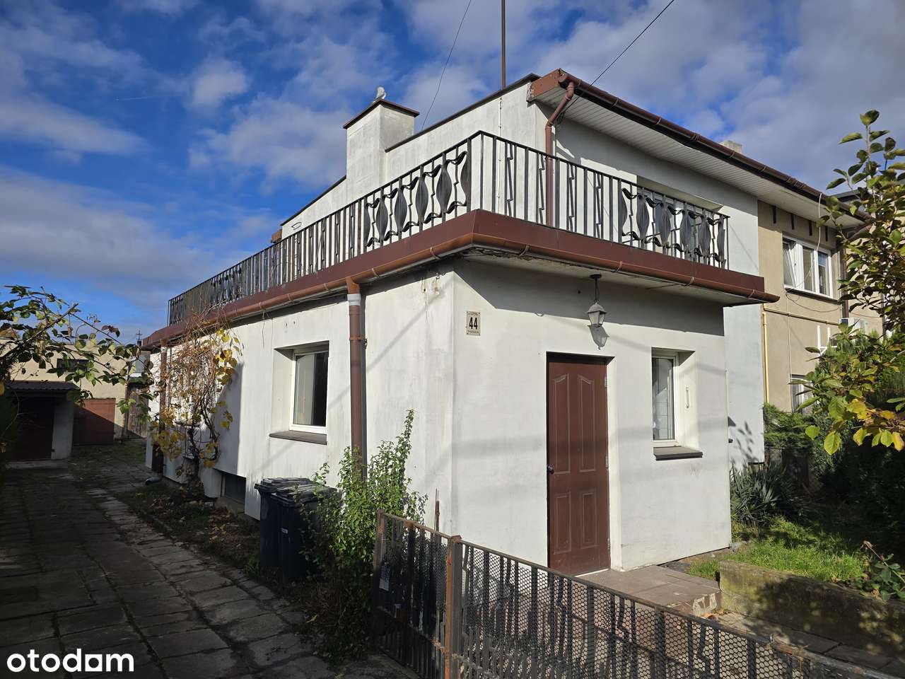 Dom z potencjałem w idealnej lokalizacji - Konstantynów Łódzki-1