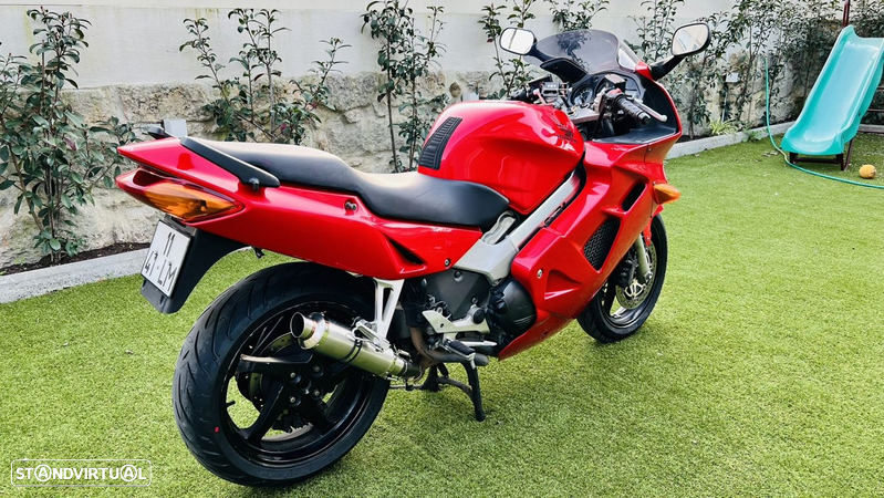 Honda VFR 800 FI - 6