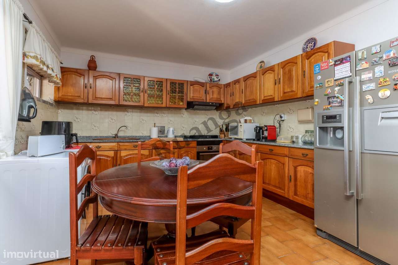 Moradia T3 para venda em Vila Nova de Santo André-7