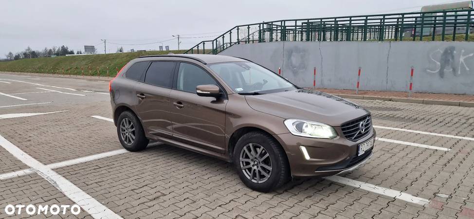 Volvo XC 60 D3 Drive-E Summum - 3