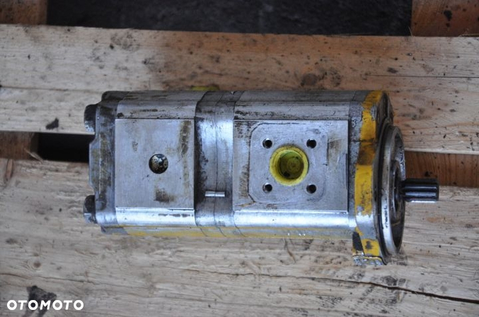 POMPA HYDRAULICZNA A1152421 / 6122523/1  / 3F00119 - 2