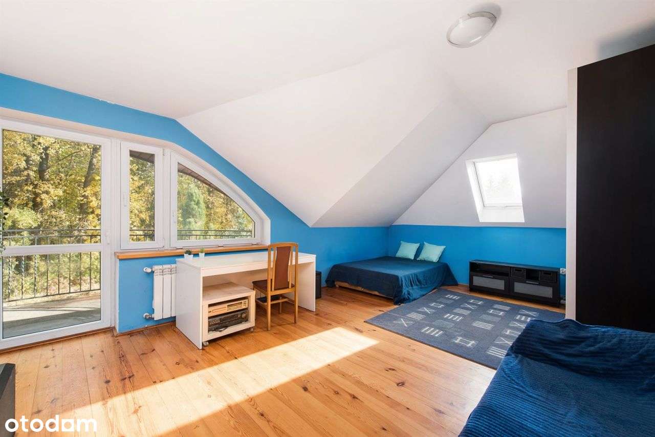 Urokliwy dom przy lesie-13