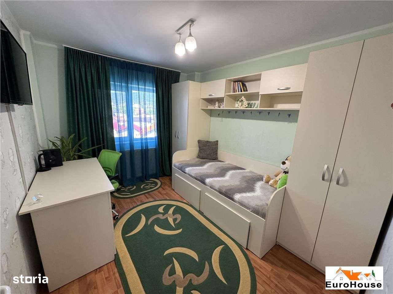 Apartament cu 4 camere de vanzare in Alba Iulia - Imagine principală: 5/19
