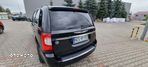 Chrysler Town & Country 3.6 Limited - 23