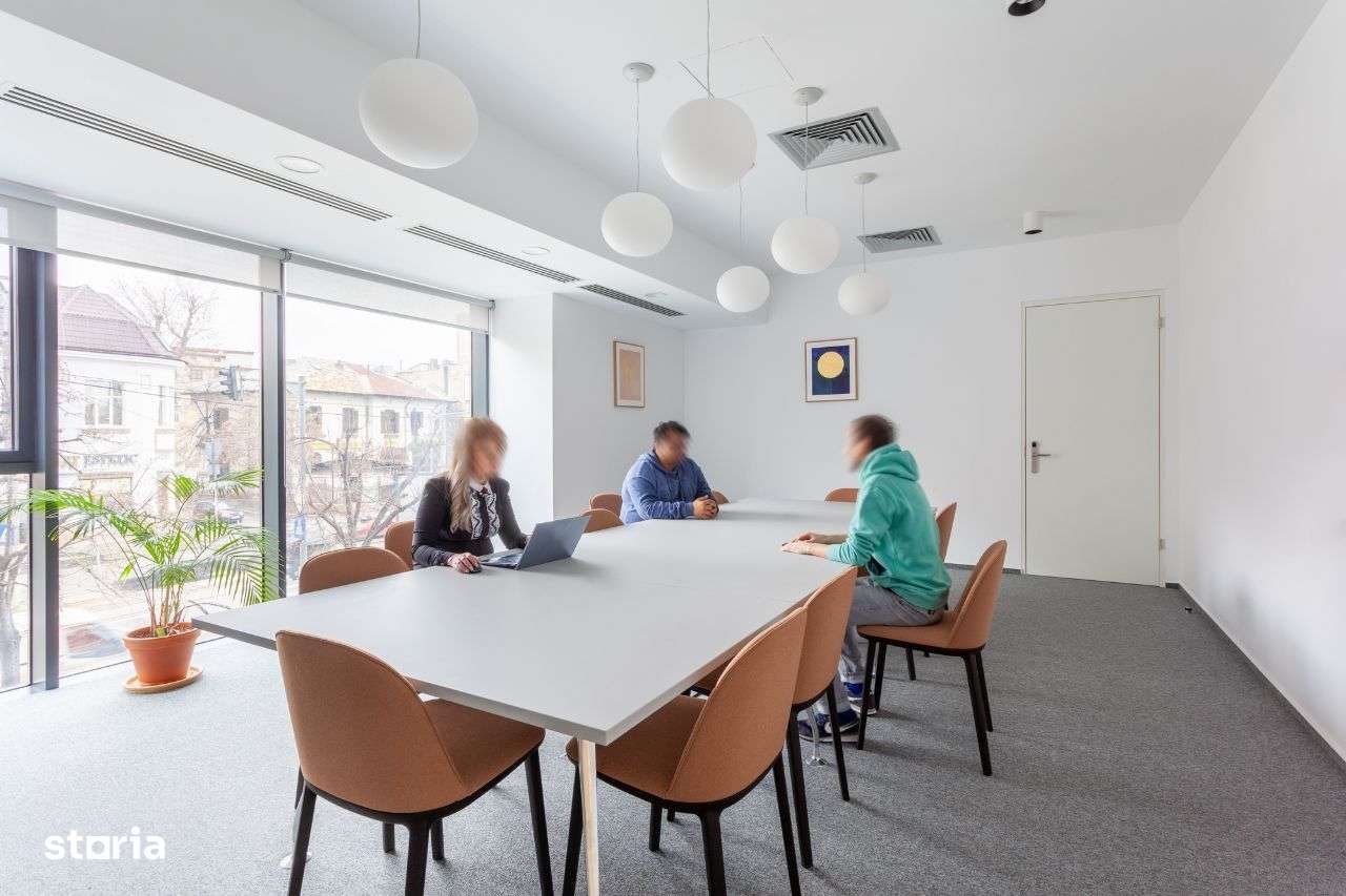 Lucrați de oriunde cu un birou virtual în Spaces Unirii - Imagine principală: 4/12