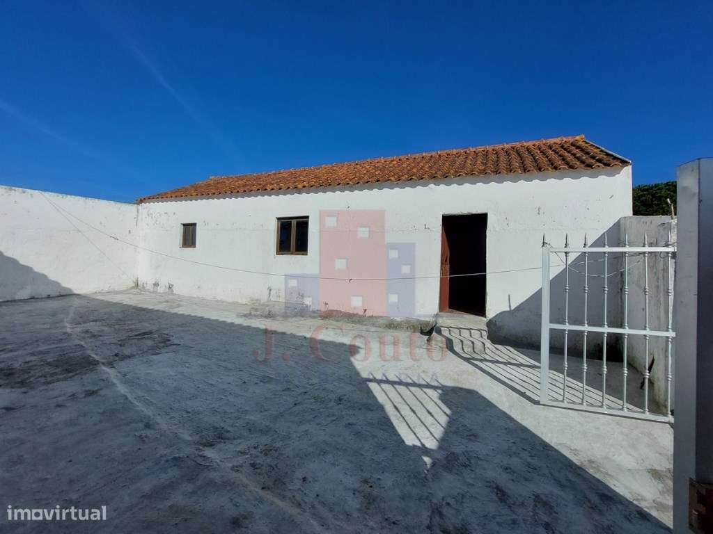 Moradia T3 em São Clemente, Alvorninha-16