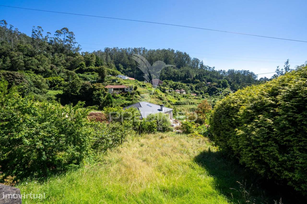 Moradia T3 em construção no Santo António da Serra - Grande imagem: 2/30