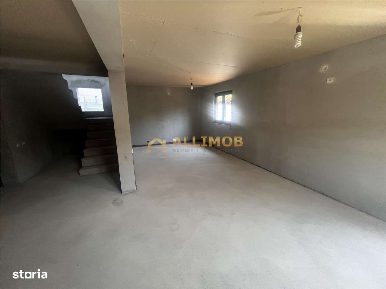 Casa de vânzare in Strejnicu-4