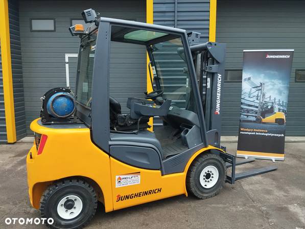 Jungheinrich TFG 425S - 4