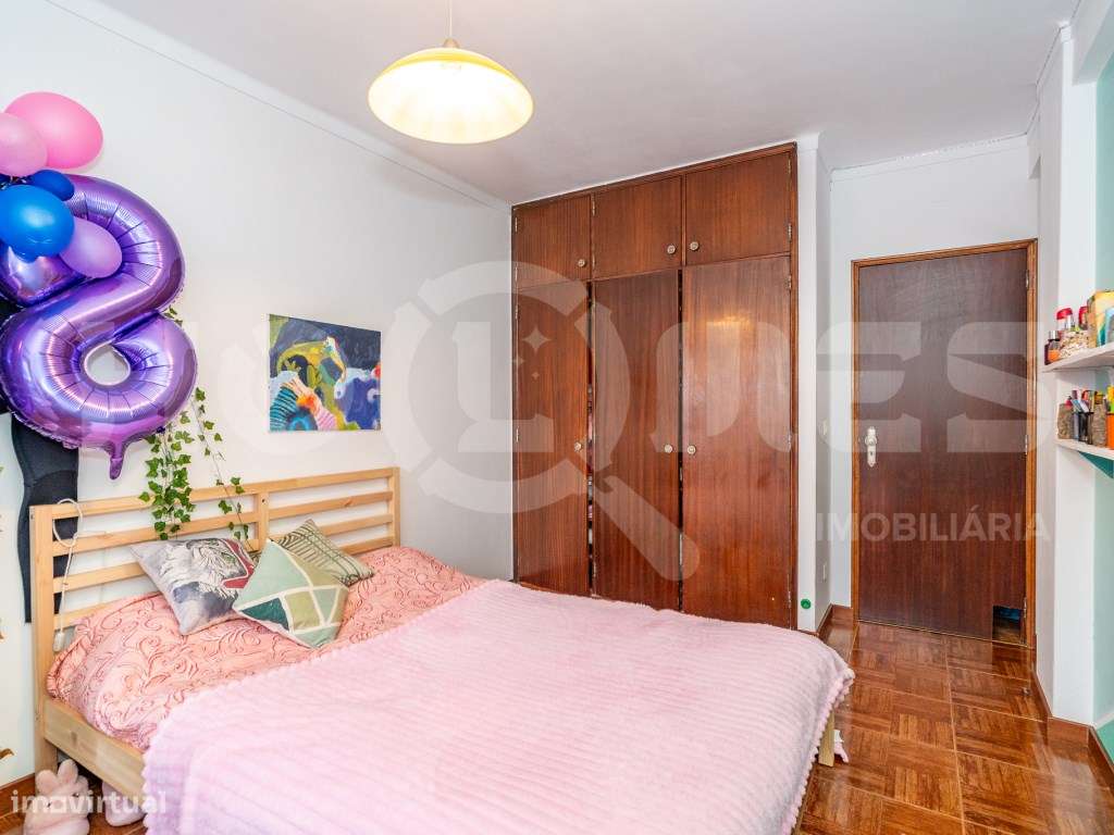 Apartamento T3 | Garagem | Arrumos | Centro Histórico-26