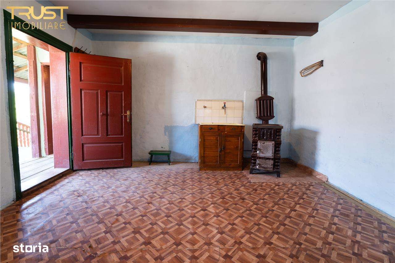 Casa de lemn l Teren 2278 MP l Sancraiu - Imagine principală: 5/15