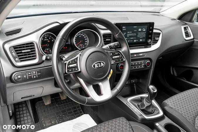 Kia Ceed 1.0 T-GDI M - 10