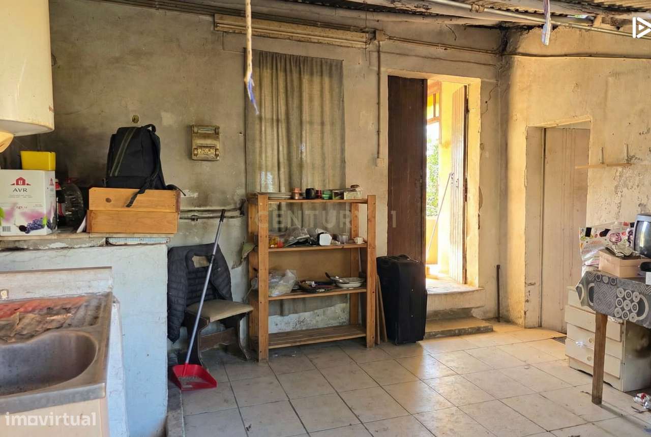 Casa Antiga em Albergaria dos Doze, Pombal-11