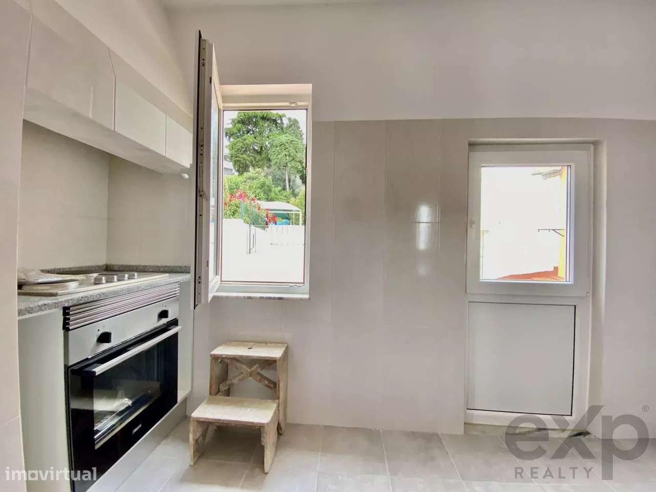 Arrendamento T1, 3º Andar, Bairro do Castelo, Alfama, Lisboa - Grande imagem: 4/22