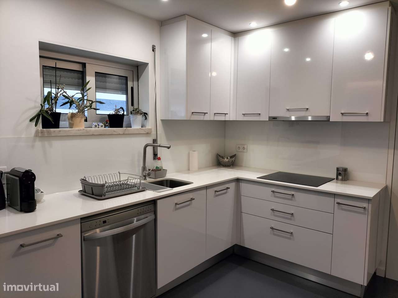 Andar T2 no Tovim, Santo António dos Olivais - Grande imagem: 2/15