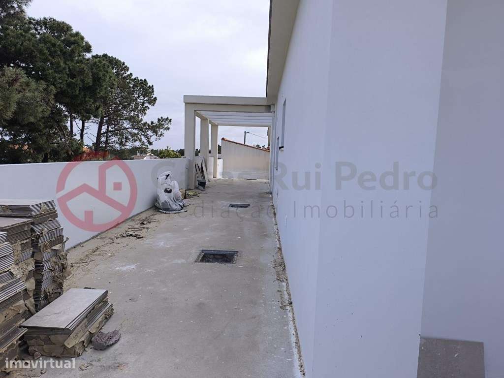 Moradia Geminada T3 com Pérgula, Fernão Ferro - Grande imagem: 5/29