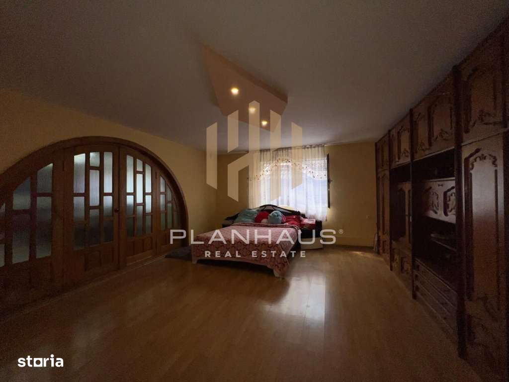Casă Tăutii de Sus ,la drum principal pozitie excelentă ,462 mp ter - Imagine principală: 5/20