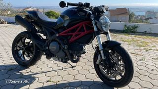 Ducati Monster  796 abs