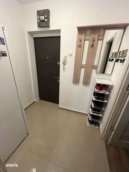 Ultracentral doua camere parcare cu bariera - Imagine principală: 4/5