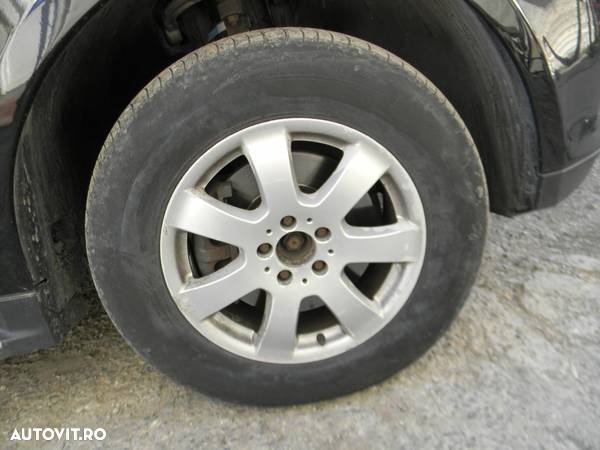 Dezmembrari  Mercedes-Benz ML / M-CLASS (W164)  2005  > 0000 ML 300 C - 25