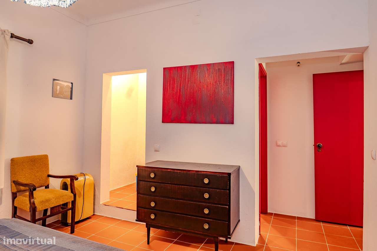 CASA COM QUINTAL | PARA VENDA | FALCOEIRAS - Grande imagem: 5/33