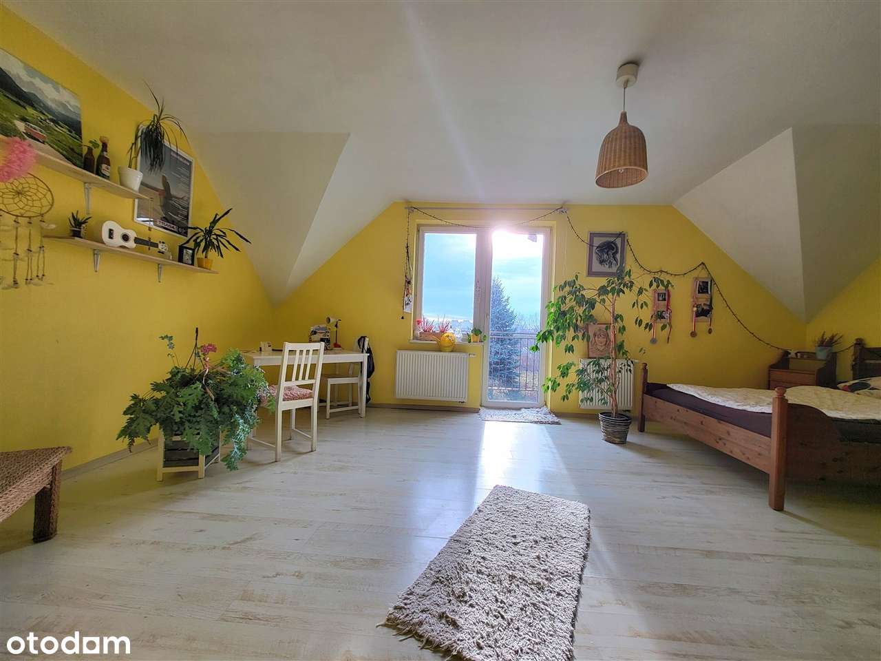 Dom  w doskonałej lokalizacji .-4