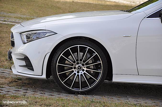 Mercedes-Benz CLS 400 d 4Matic AMG Line - 4