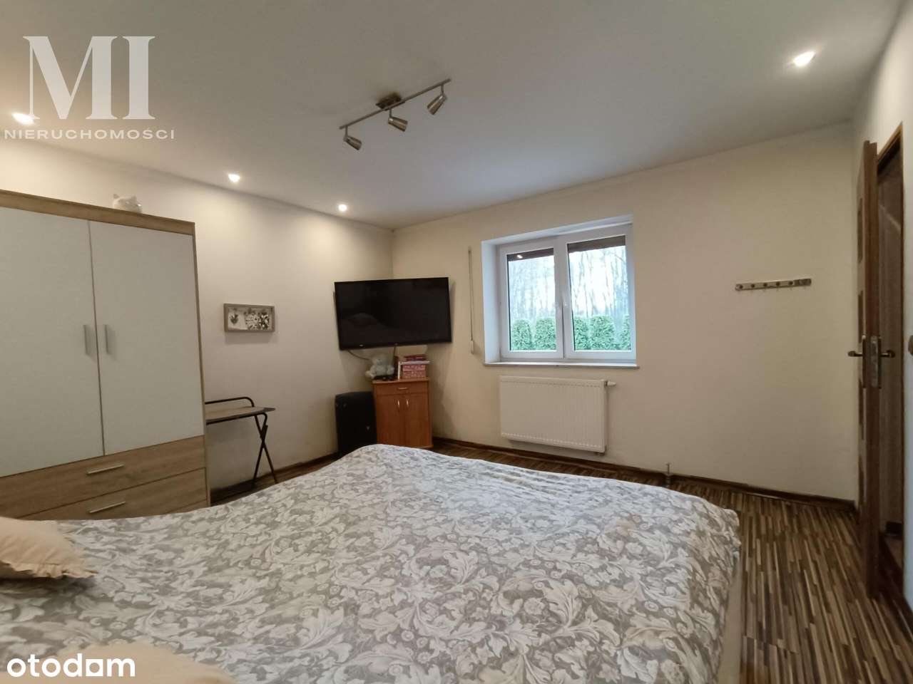 Dom  na sprzedaż  pow. Konin, duża działka-17