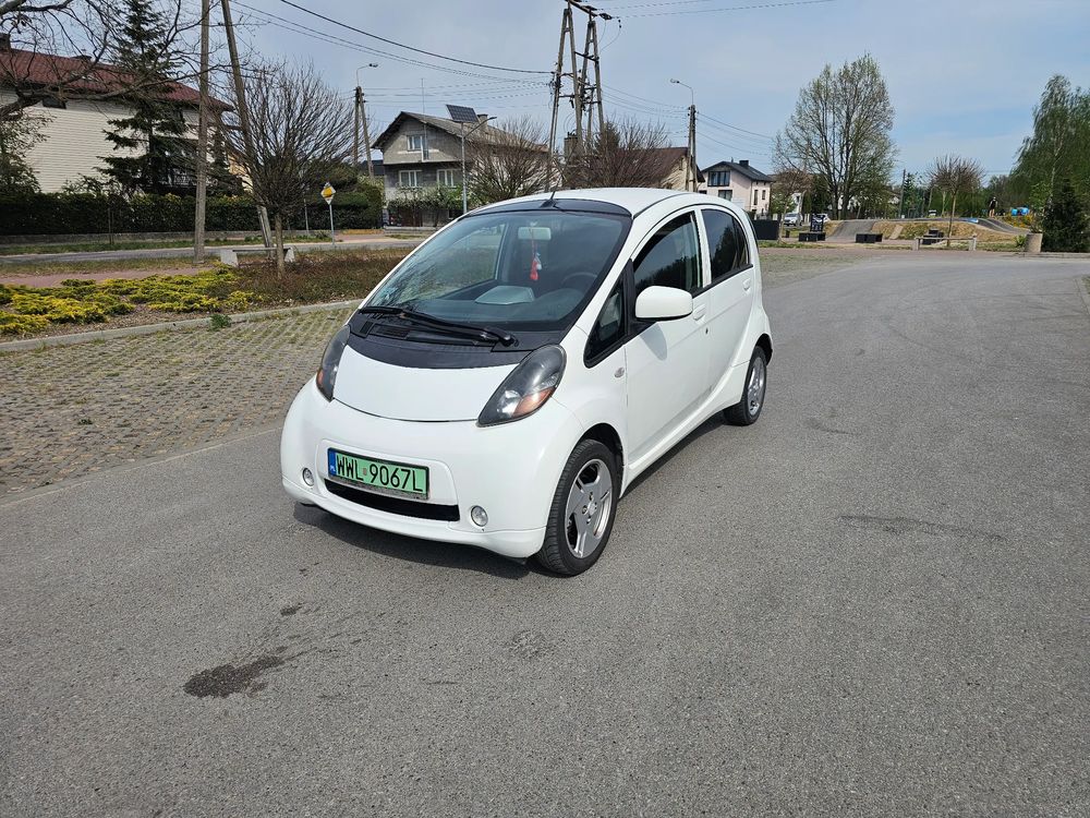 Mitsubishi i-MiEV Standard 2011