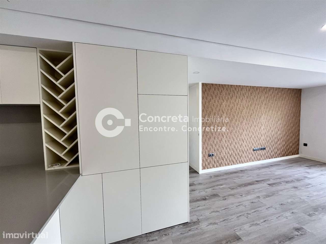 Apartamento T3 no centro de Barcelos-5