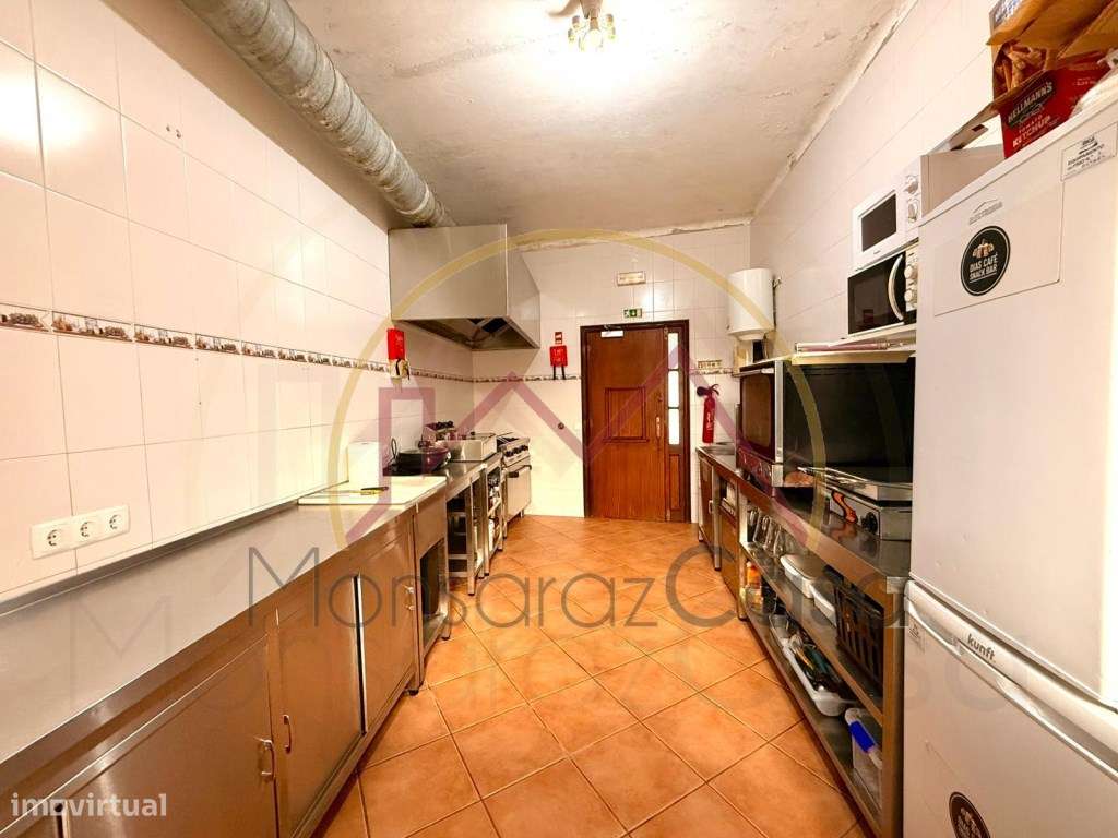 Oportunidade de Negócio - Restaurante / Loja no Coração de São Pedr...-13