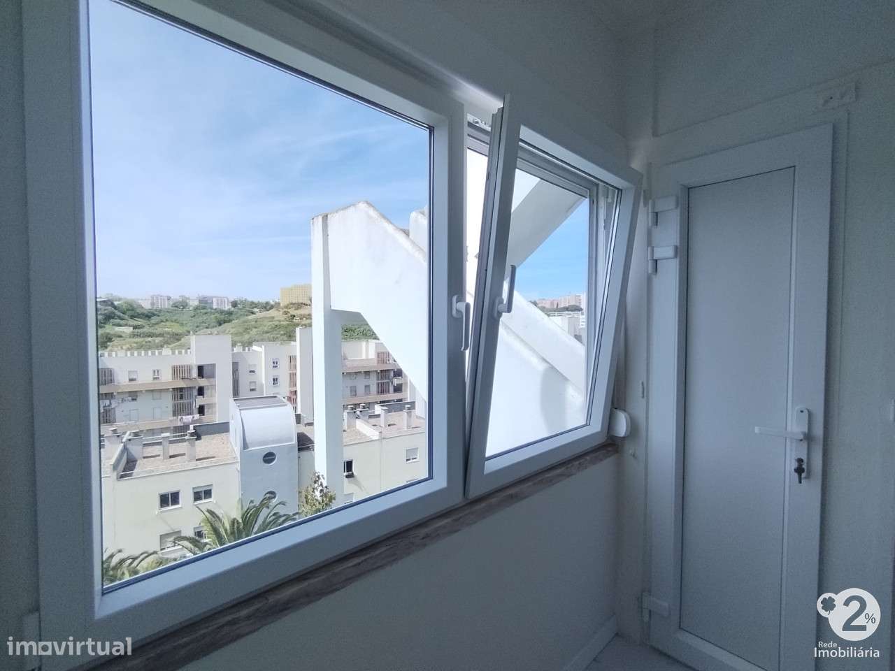 Apartamento T2 totalmente remodelado na Penha de França – pronto a...-10