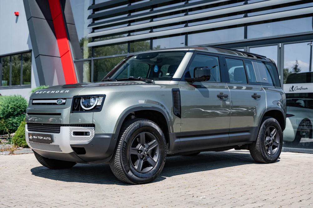 Land Rover Defender 2021