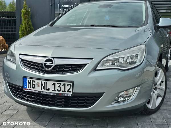 Opel Astra 1.4 Turbo Edition - 9