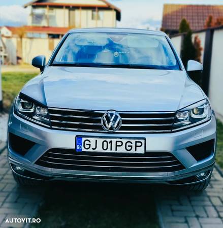 Volkswagen Touareg 3.0 V6 TDI BMT - 3