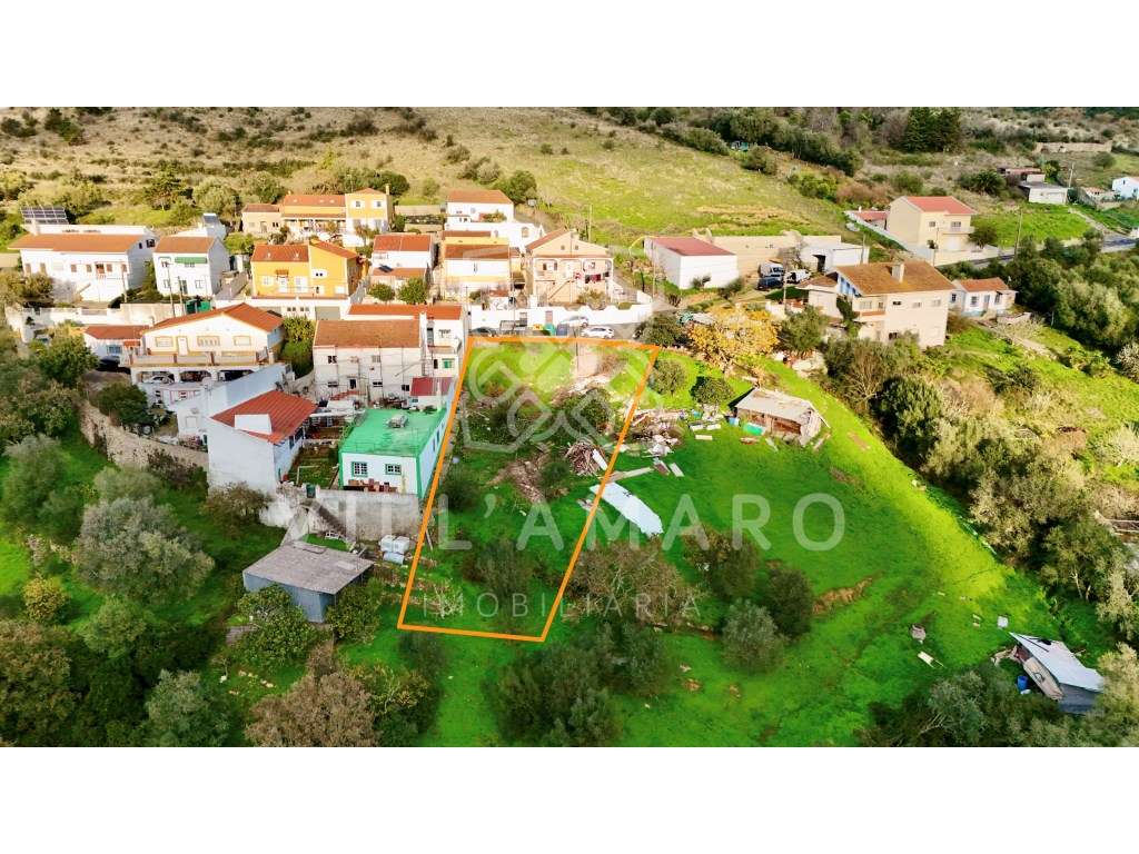 Terreno Urbano com 676m² em Lousa, Loures-12