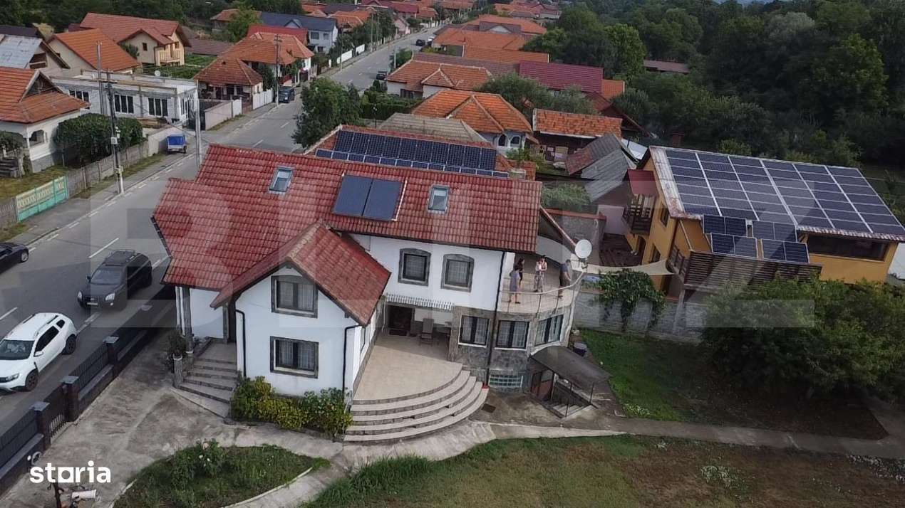 Casa P+E+M cu 4 camere, 250 mp si 3000 mp teren, zona Arcani - Imagine principală: 3/10